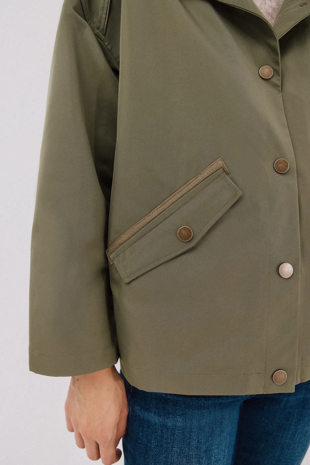 Cortefiel Cazadora corta botones automáticos Kaki Online