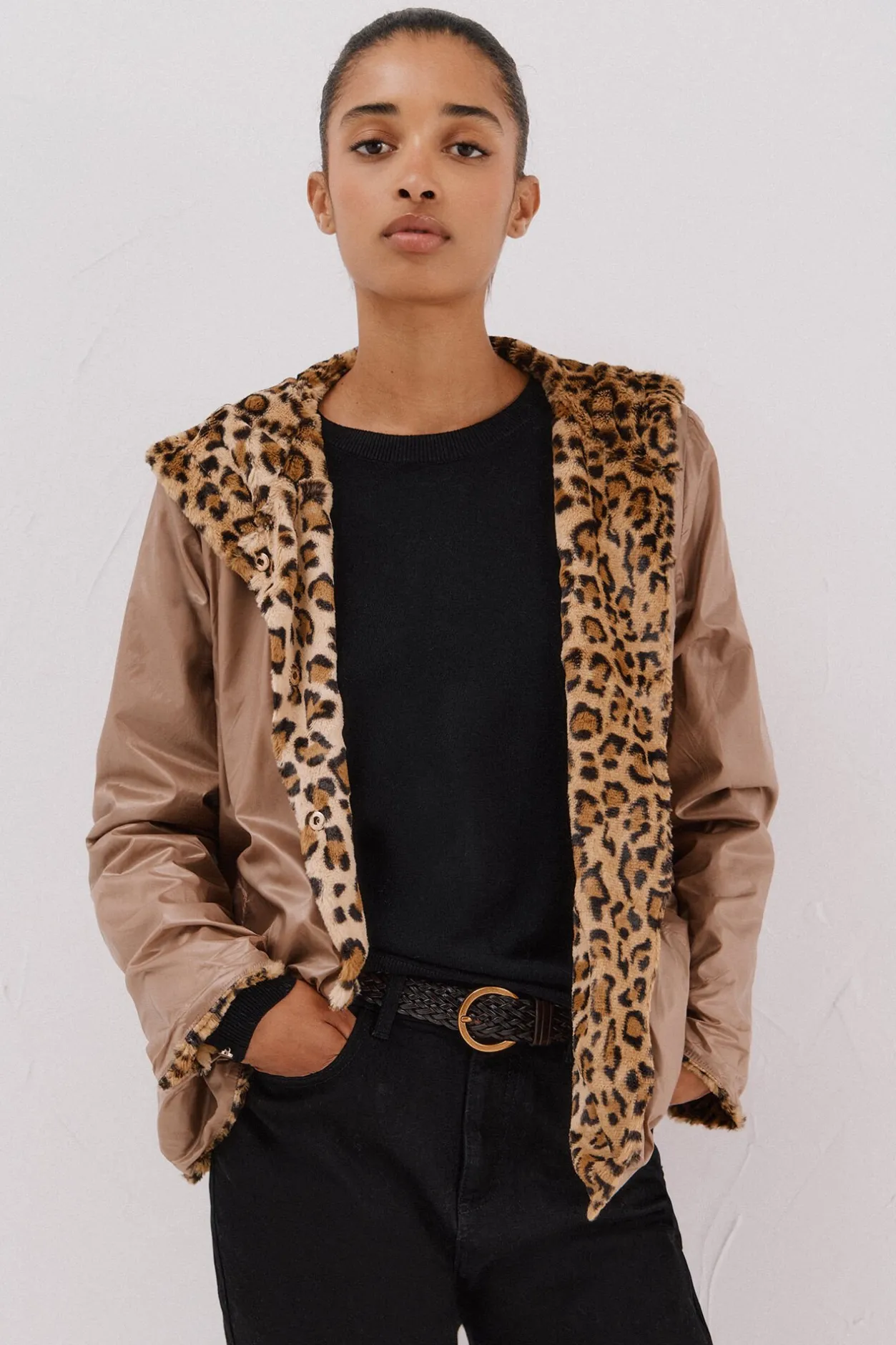 Cortefiel Cazadora corta reversible efecto pelo Beige Online