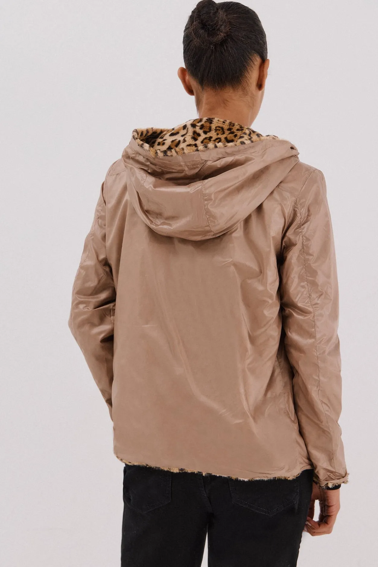 Cortefiel Cazadora corta reversible efecto pelo Beige Online