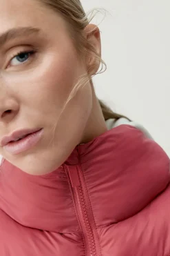 Born Living Yoga Chaleco deportivo Jolie coral rojo Discount