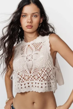 High Spirits Chaleco Dulcie blanco