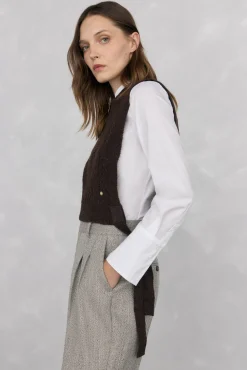 Pedro del Hierro Chaleco punto Marr&oacute;n Outlet