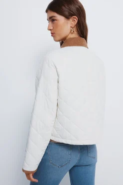 Springfield Chaqueta corta acolchada cuello pana blanco