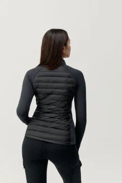 Born Living Yoga Chaqueta deportiva Zuri negro Sale