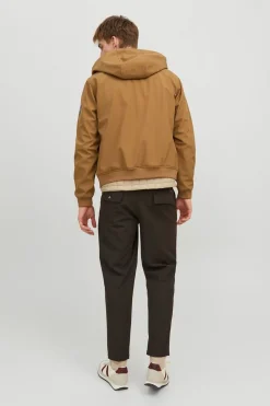 Jack & Jones Chaqueta técnica con capucha nude Best