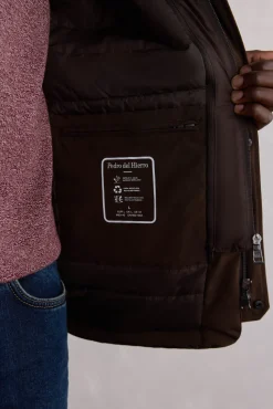 Pedro del Hierro Chaqueta vistas cremallera repelente al agua Marr&oacute;n Discount