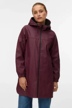 Vero Moda Chubasquero con capucha Granate Discount