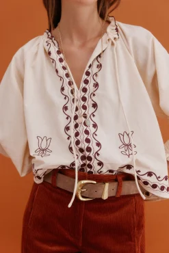 Hoss Intropia Claudia. Blusa bordada Marfil Outlet