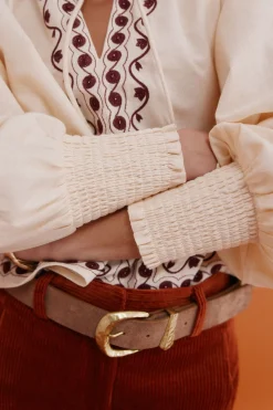 Hoss Intropia Claudia. Blusa bordada Marfil Outlet