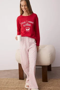 Trendyol Conjunto pijama corazones rojo
