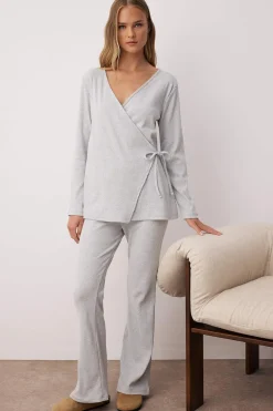 Trendyol Conjunto pijama jaspeado cierre lazo gris New