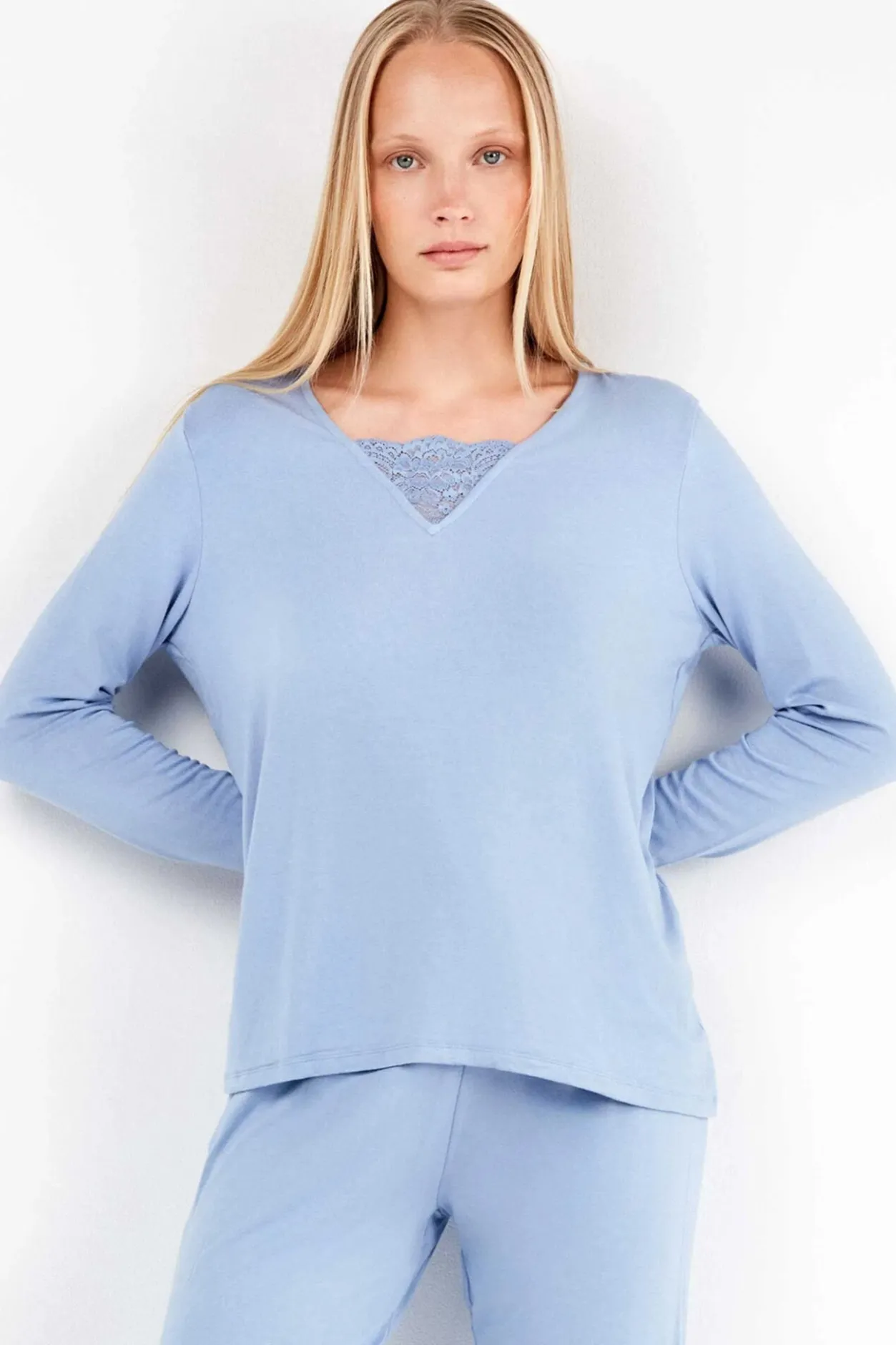 Gisela Conjunto pijama monocolor azul Discount