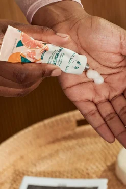 The Body Shop Crema de manos de Pomelo Rosa Multicolor Outlet