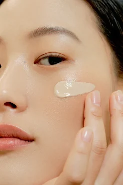 Klairs Crema Iluminadora para Imperfecciones SPF 40 Amarillo Sale