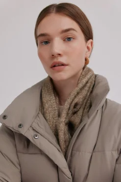 Hoss Intropia Dulia. Deportiva acolchada Kaki Online