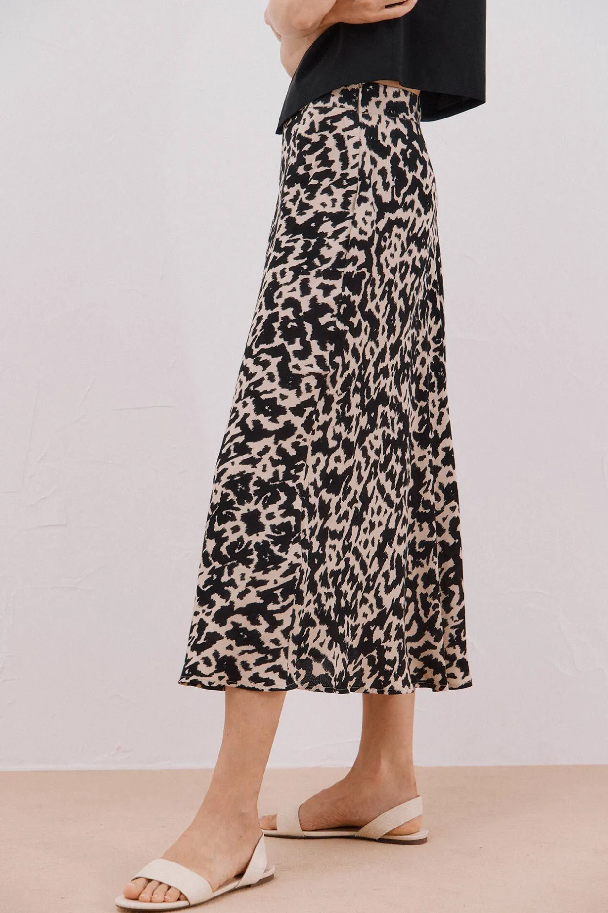 Cortefiel Falda capa estampada Estampado blanco New