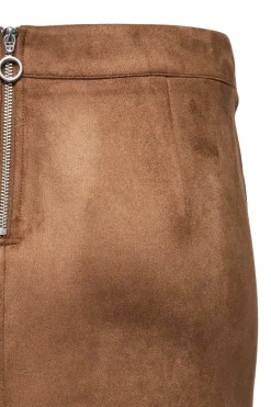 Vero Moda Curve Falda efecto piel talla grande Marr&oacute;n