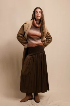 Slowlove Falda midi satinada Marr&oacute;n oscuro Hot