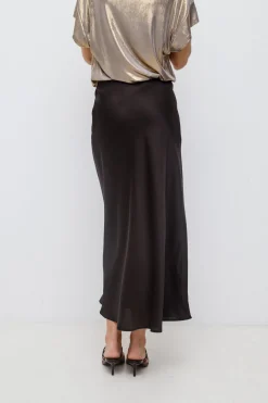 Vila Falda midi satén Negro Hot