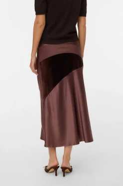Vero Moda Falda midi triple tejido Marr&oacute;n Hot