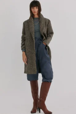 Hoss Intropia Fátima. Abrigo con solapa Marfil Best