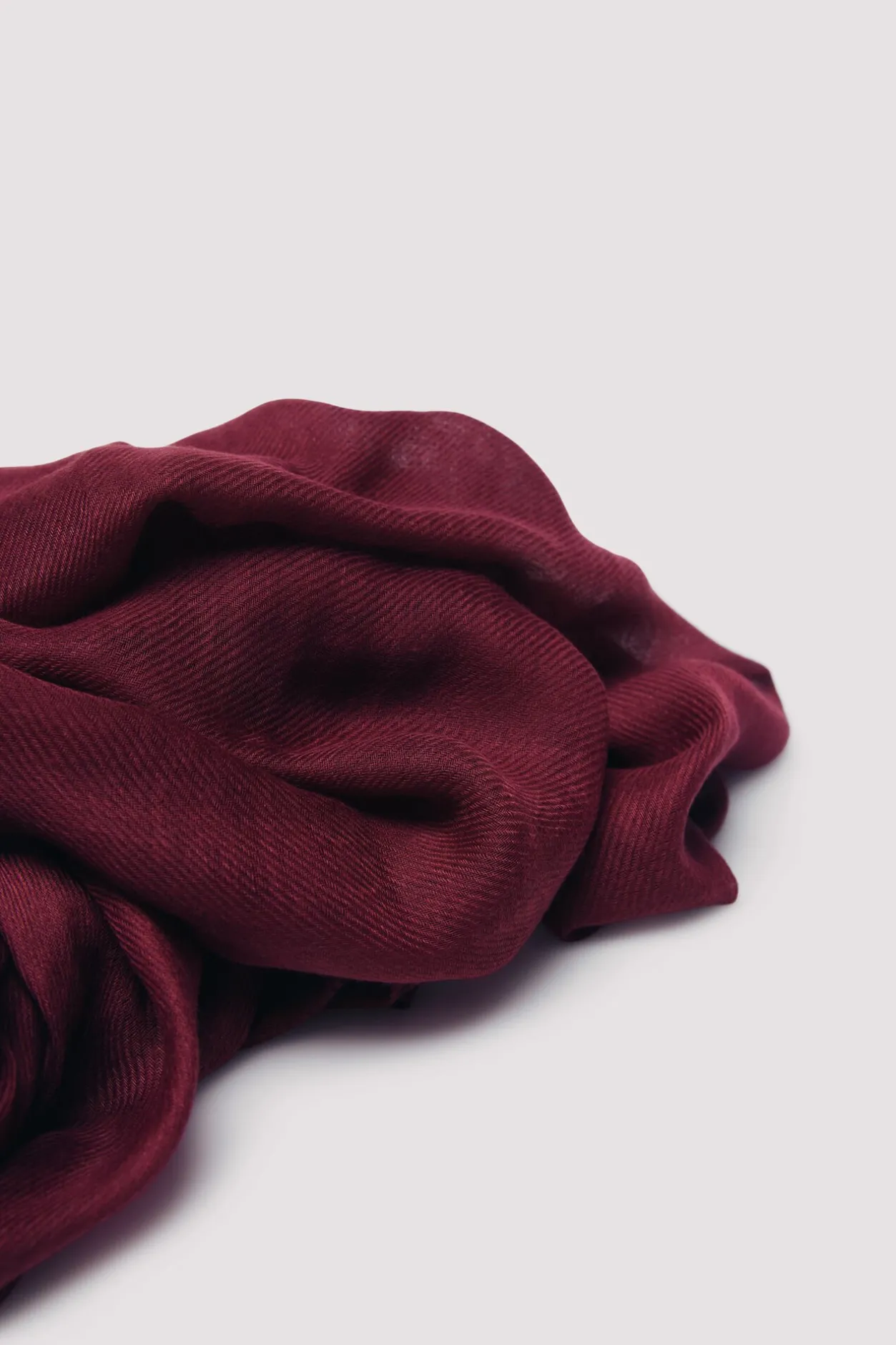 Springfield Fular color liso burdeos Clearance