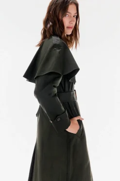 TFP by Tamara Falcó Gabardina larga encerada Verde