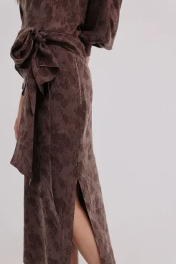Hoss Intropia Ágatha. Vestido jacquard Marron oscuro