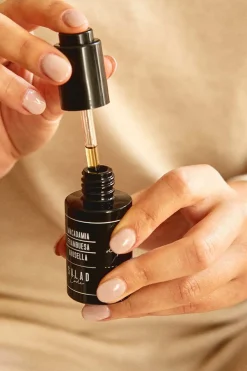 Salad Code Gotas de aceite facial cuidado profundo beige Outlet