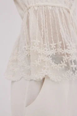 Hoss Intropia Greta. Top bordado Marfil New