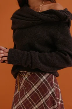 Hoss Intropia Idalia. Jersey con escote asimétrico Marron oscuro New