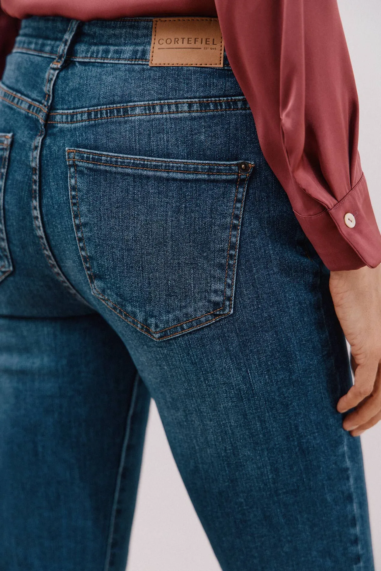 Cortefiel Jeans rectos Azul Outlet