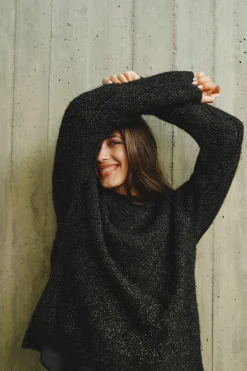 Cortefiel Jersey delantero lentejuelas. Negro Online