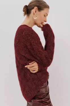 Cortefiel Jersey delantero lentejuelas. Granate