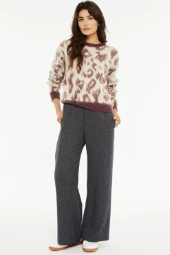 System Action Jersey jacquard animal print marfil Outlet