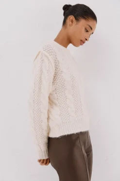 Cortefiel Jersey punto ochos. Marfil