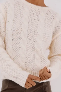 Cortefiel Jersey punto ochos. Marfil