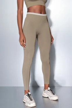 Dash and Stars Leggings largos SEAMLESS COMFORT kaki verde