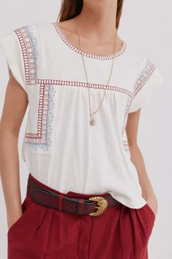 Hoss Intropia Malena. Camiseta bordada Beige