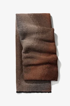 Vilanova Manta Bufanda Plisada Estampada Marr&oacute;n Hot