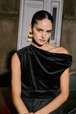 Hoss Intropia Marcela. Top asimétrico Negro Online