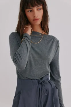 Hoss Intropia Mercedes. Top drapeado Gris Hot