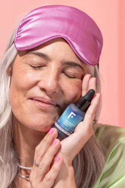 Freshly Cosmetics Mini sérum facial exfoliante (15ml) blanco Hot