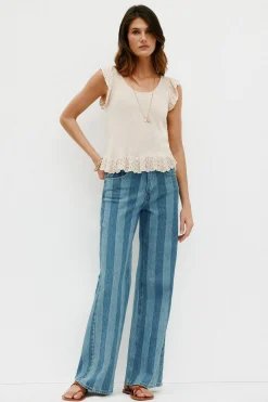 Hoss Intropia Nadia. Top con volantes Marfil