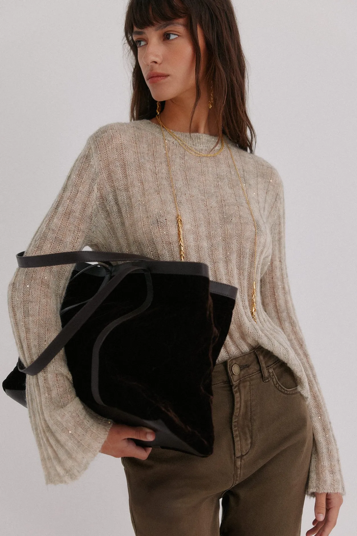 Hoss Intropia Neila. Bolso shopper de terciopelo Marron Clearance