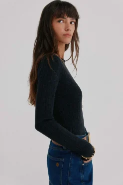 Hoss Intropia Nidia. Top con detalle de ondas Gris