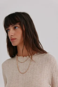 Hoss Intropia Nidia. Top con detalle de ondas Marfil Clearance