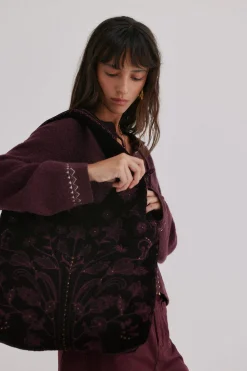 Hoss Intropia Nuria. Bolso hobo terciopelo bordado Granate Sale