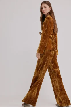 Hoss Intropia Paige. Pantalón terciopelo Dorado Discount