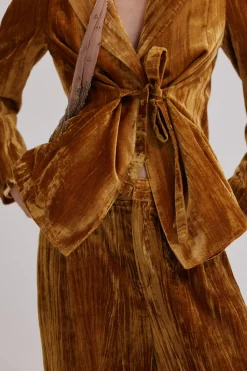 Hoss Intropia Paige. Pantalón terciopelo Dorado Discount